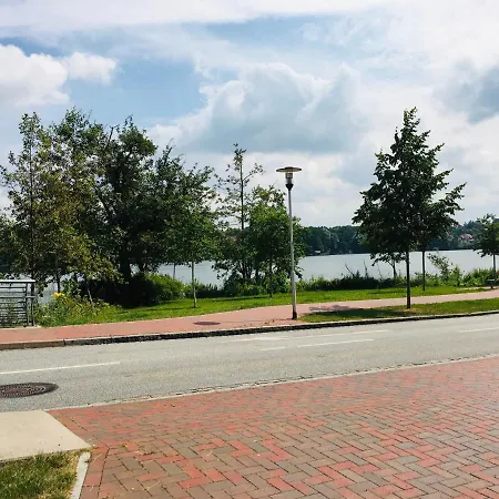 B Im Antika Διαμέρισμα Ratzeburg